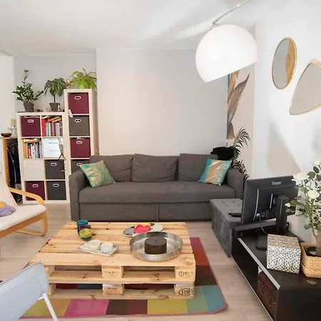 64 M2 Bright Well Decorated With Wifi Villeurbanne